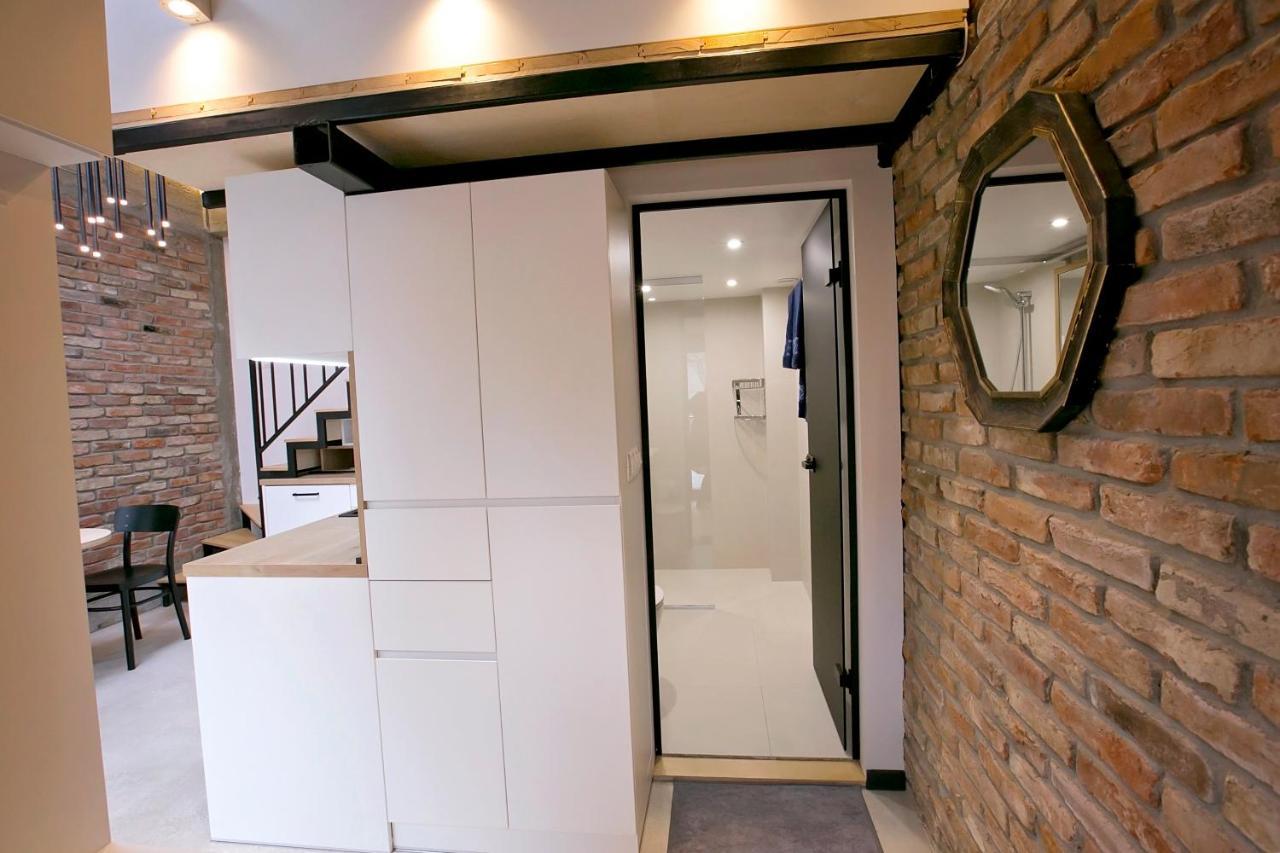 27 Apartment